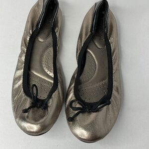 Dexflex Womens Comfort Shoes Flats Metallic Gold Round Toe Size 8